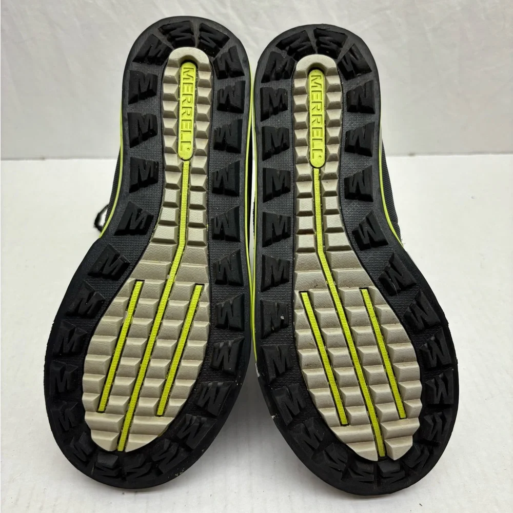 Merrell Kids Gray and Neon Green Winter Boots, SZ 3 little boy, box 23